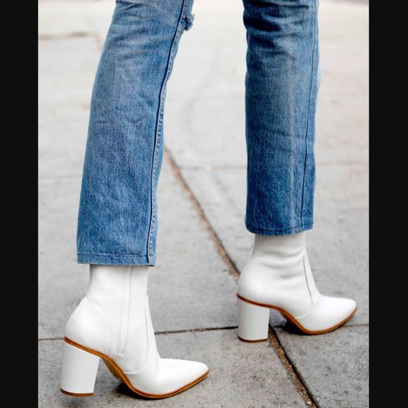 SCHUTZ Shoes - Schutz "Anaflor" Leather Boots in Pearl